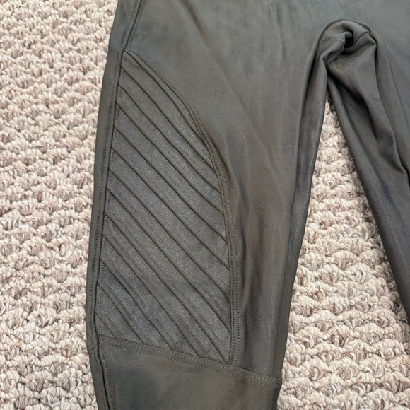 Spanx leggings - Picture 4 of 4